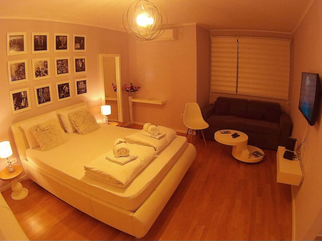 Balkan-Inn Parlament Lux Apartment Belgrade Exterior photo